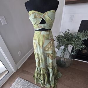 Tropical Leaf Print Strapless Maxi Dress